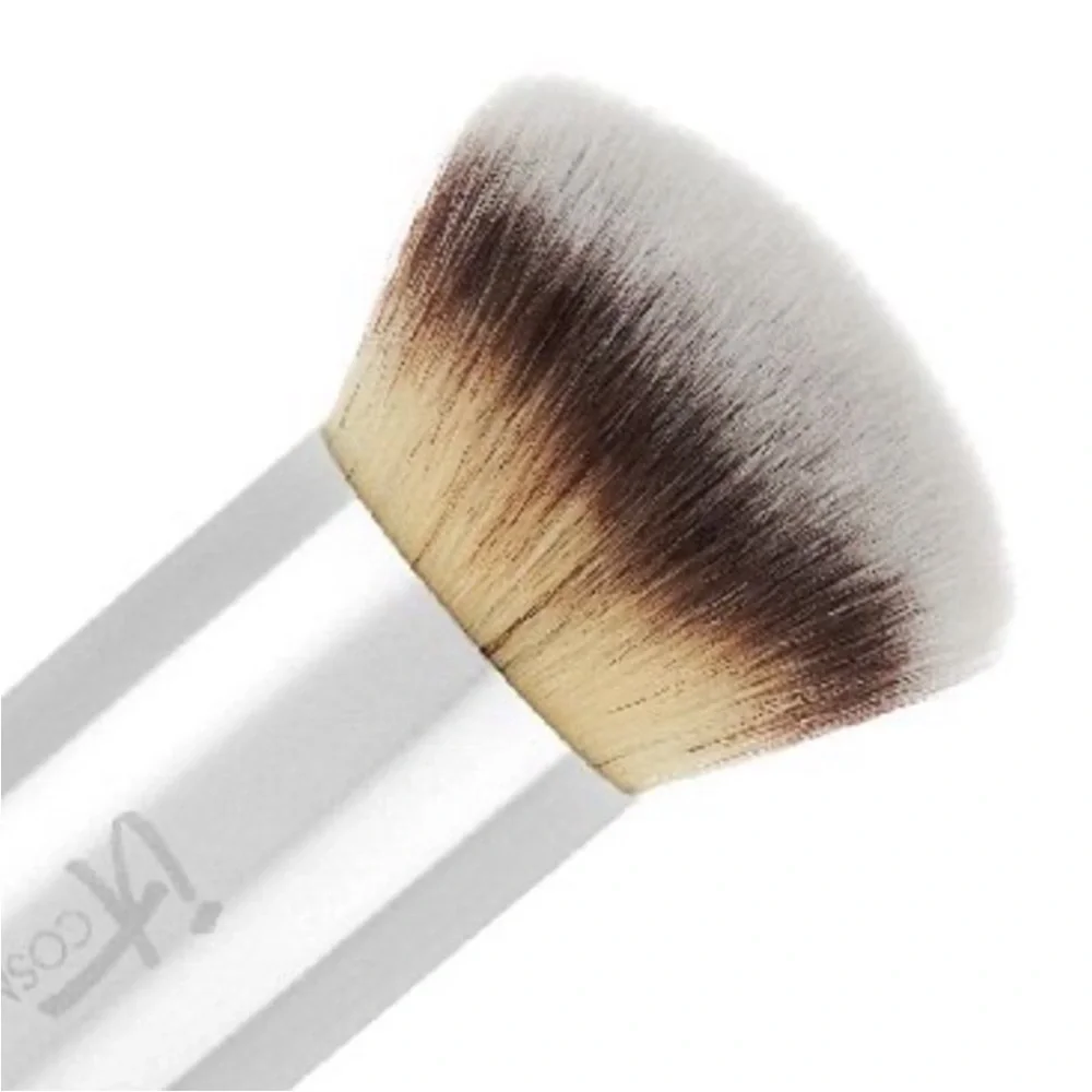 it Cosmetics Complexion Perfection Set - Buki Brush with Brush Cleaner and Bag